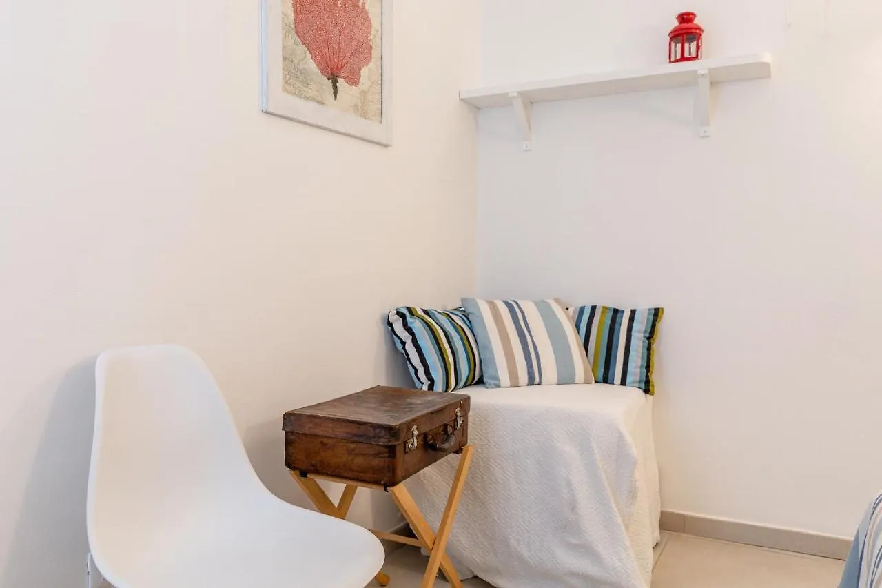 Pochi Passi Dal Mare Apartment San Bartolomeo Al Mare Italy