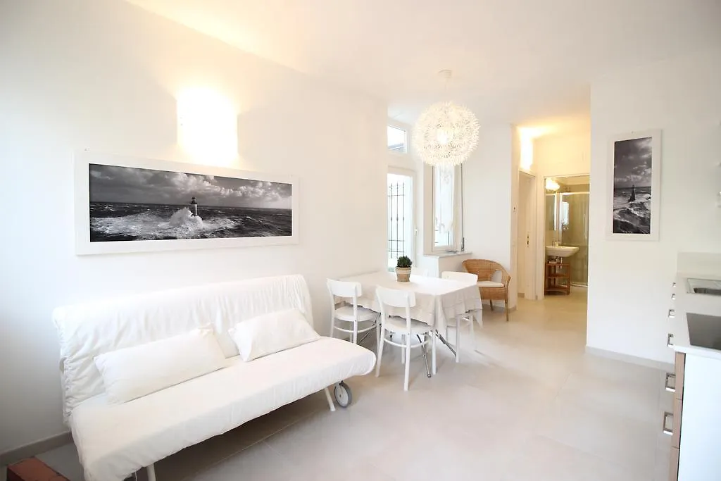 Ferienwohnung Pochi Passi Dal Mare San Bartolomeo Al Mare